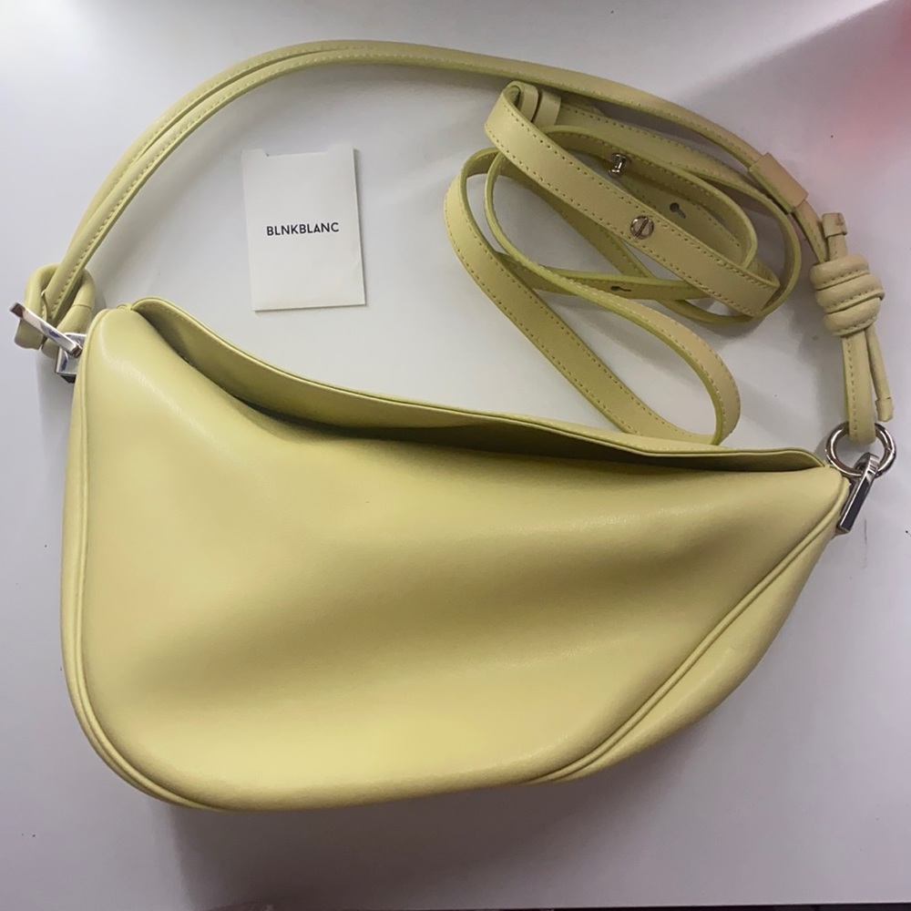 BKBC Korean Designer Croissant Bag